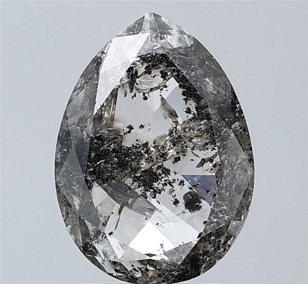 2.61 CT , 11*8 MM, Pear shape natural diamond , salt and paper
