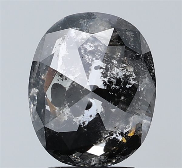 2.20 CT ,9.2*7.9 MM, Oval shape natural diamond , salt and paper