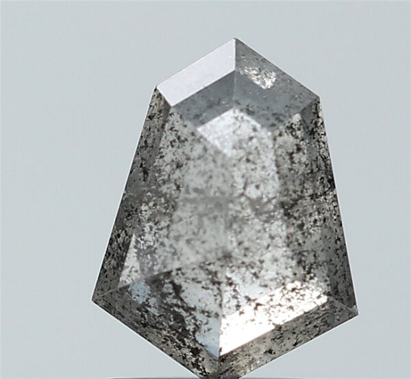 1.44 CT , 8.01*6.10 MM, Shield shape natural diamond , salt and paper